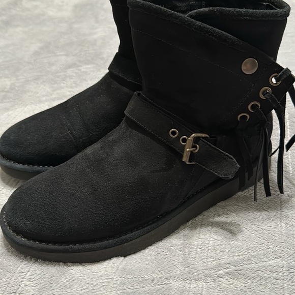 Ugg Australia Womens UGG Collection
Karisa Stingray boots Suede Black - Picture 3 of 9